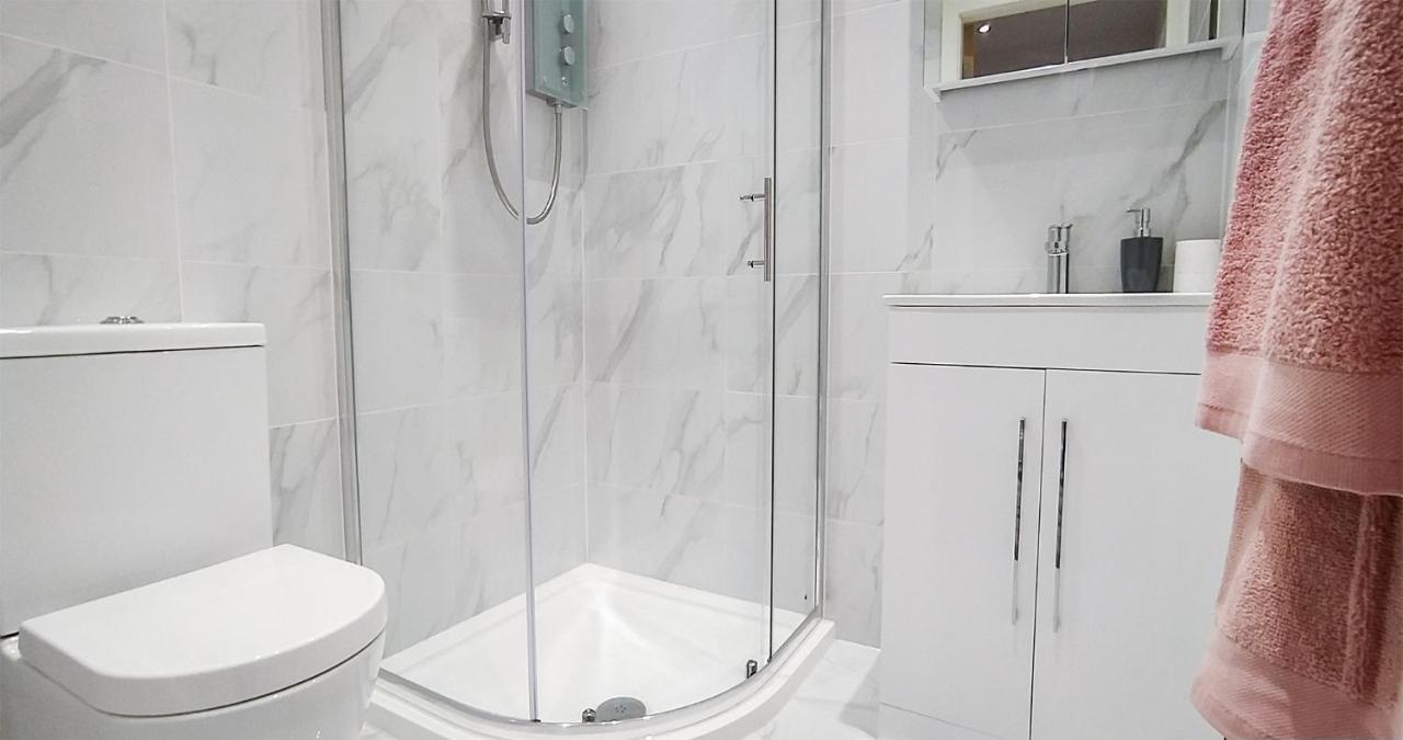 Sheldon  Cosy Apartment Solihull, Jlr, Nec & Bhx מראה חיצוני תמונה